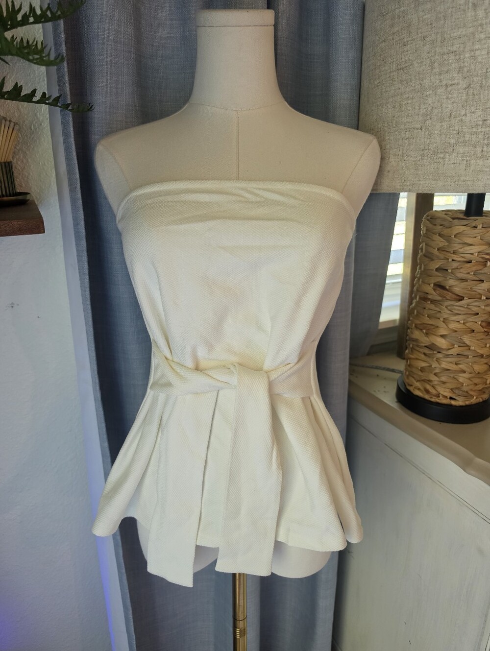 NWT Express Tube Top With Tie